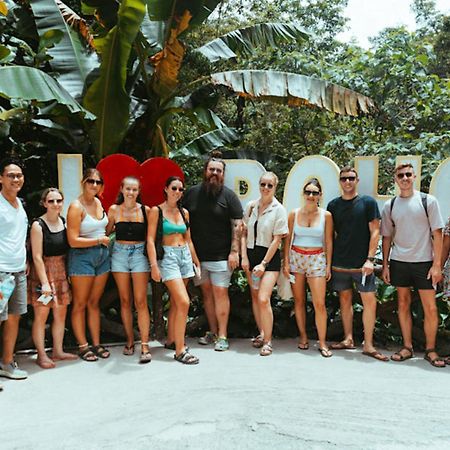 Mad Monkey Panglao Hostel Kültér fotó